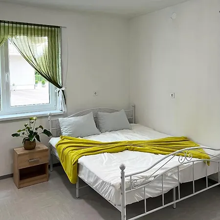 Apartment Apartmaji Pod Lipo Kamnik